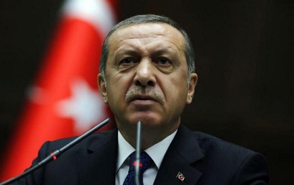 Эрдоган гневно осудил теракт в стамбульском аэропорту